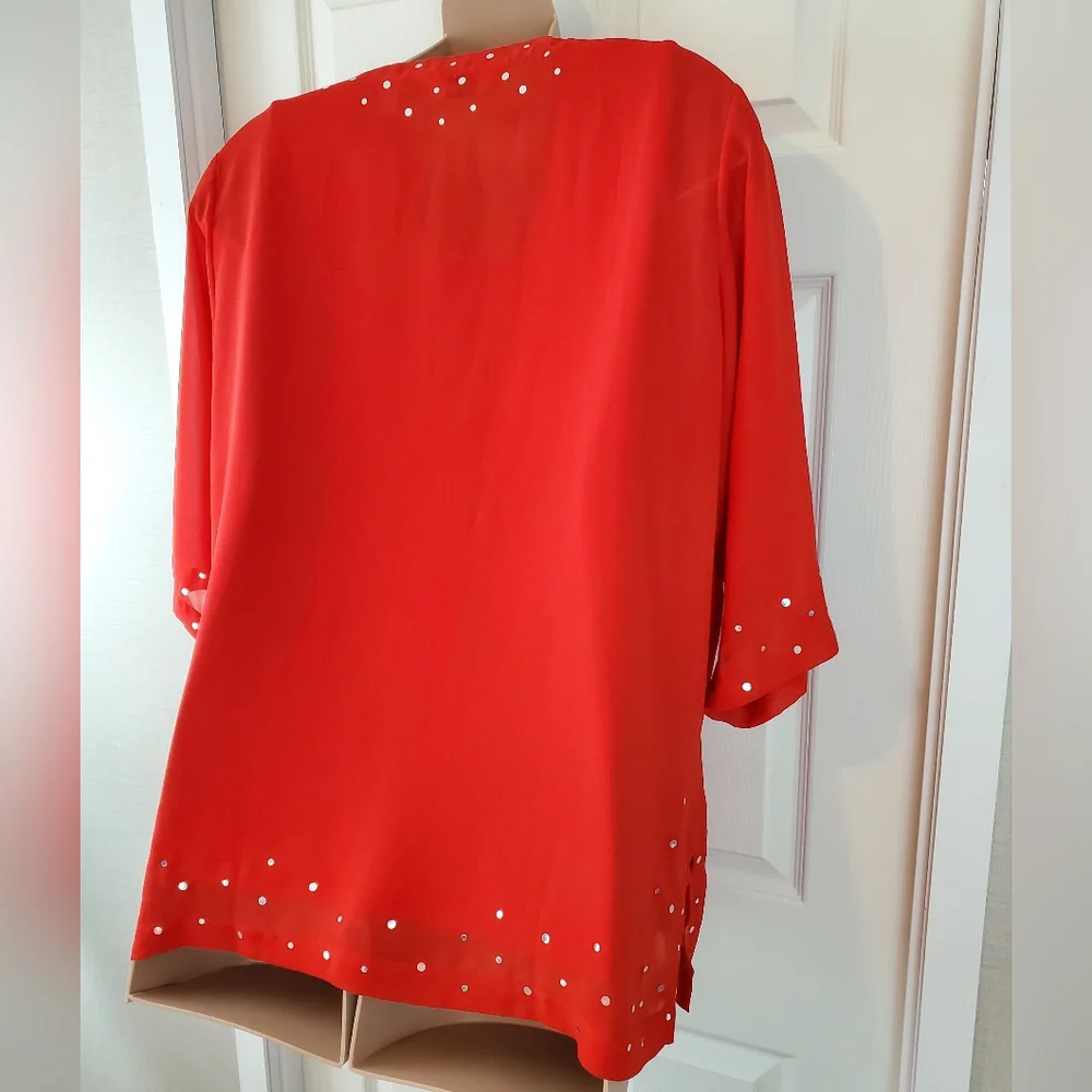 Air Dreams 2-Pc Semi-Sheer Blouse & Tank - Picture 9 of 16
